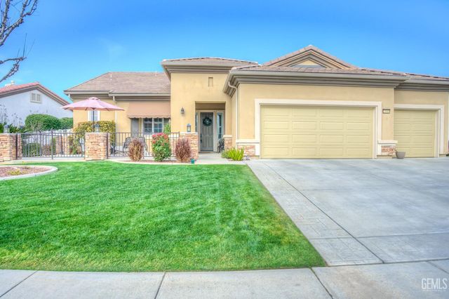 13810 Blossom Ridge Drive, Bakersfield, CA 93306