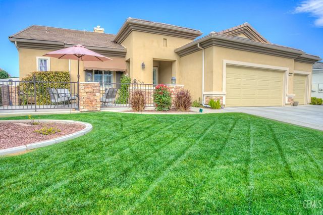 13810 Blossom Ridge Drive, Bakersfield, CA 93306