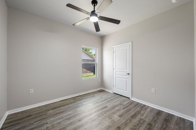 13513 Kearns DR, Pflugerville, TX 78660
