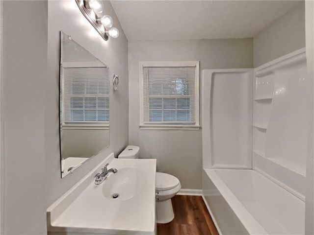 1125 Curtis Drive, Forest Park, GA 30297