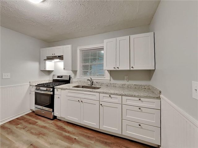 1125 Curtis Drive, Forest Park, GA 30297