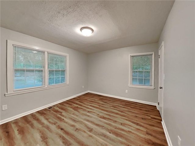 1125 Curtis Drive, Forest Park, GA 30297
