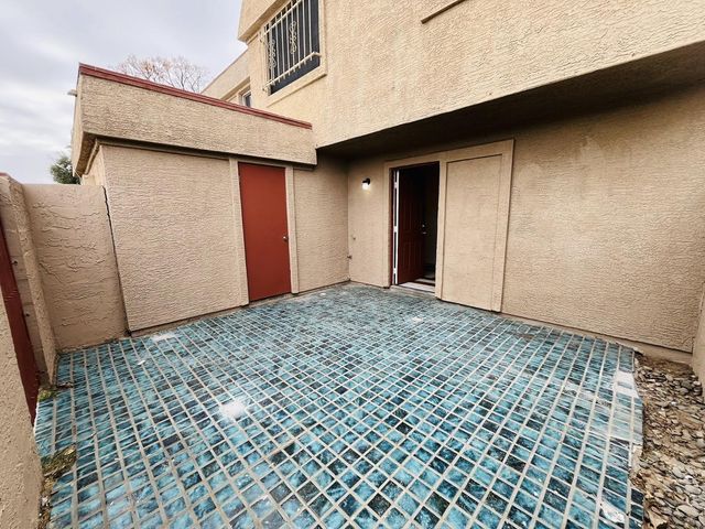 5041 N 40th Avenue, Phoenix, AZ 85019