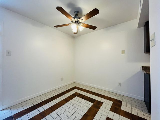 5041 N 40th Avenue, Phoenix, AZ 85019