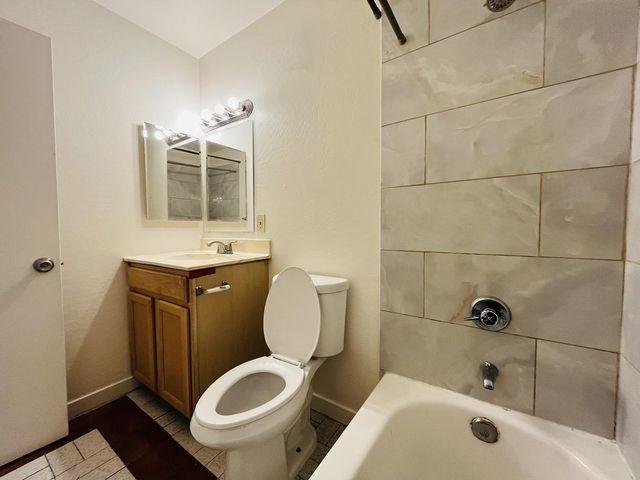 5041 N 40th Avenue, Phoenix, AZ 85019