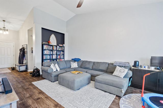 3804 Starkey Drive, Marion, IN 46953