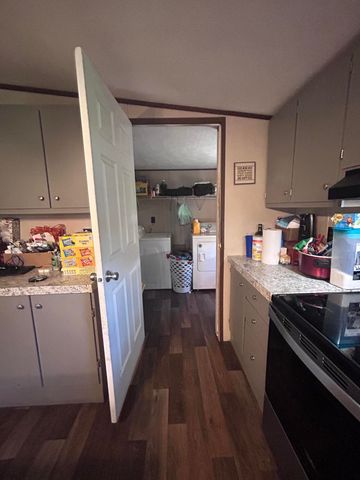 507 Nosco Road, Junction City, KY 40440