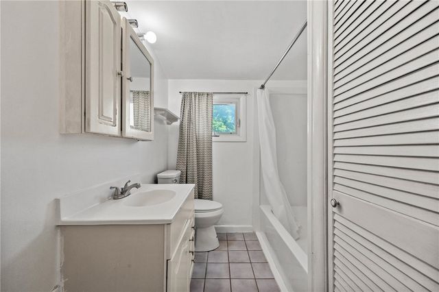 390 Dellwood Road, Greece, NY 14616