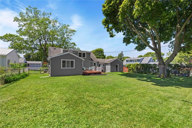 390 Dellwood Road, Greece, NY 14616