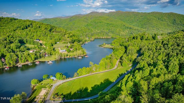 Tbd Cowan Town & Eagle Ridge Pkwy Road, Butler, TN 37640