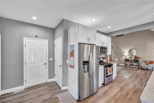 2687 Westminster Lane, Willoughby, OH 44094