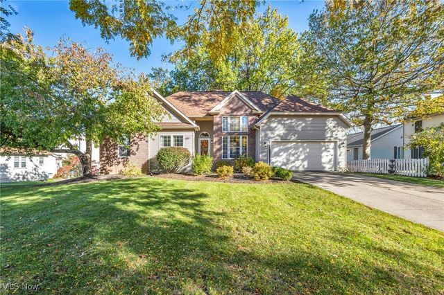 2687 Westminster Lane, Willoughby, OH 44094