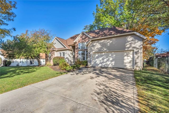 2687 Westminster Lane, Willoughby, OH 44094