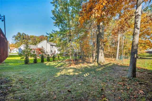 2687 Westminster Lane, Willoughby, OH 44094