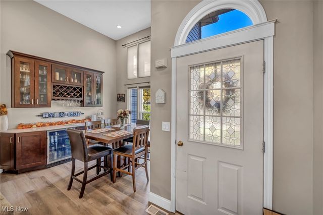 2687 Westminster Lane, Willoughby, OH 44094