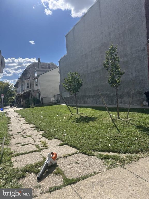722 S 49TH ST, Philadelphia, PA 19143