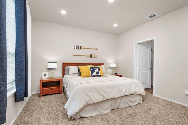 710 Crystal River Road, Conroe, TX 77316