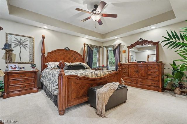 40 W Maple Drive, Seville, OH 44273