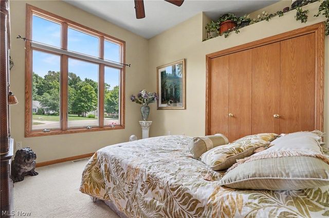 40 W Maple Drive, Seville, OH 44273