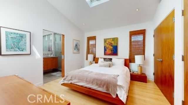 3205 Bayview Drive, Manhattan Beach, CA 90266