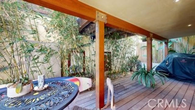 3205 Bayview Drive, Manhattan Beach, CA 90266