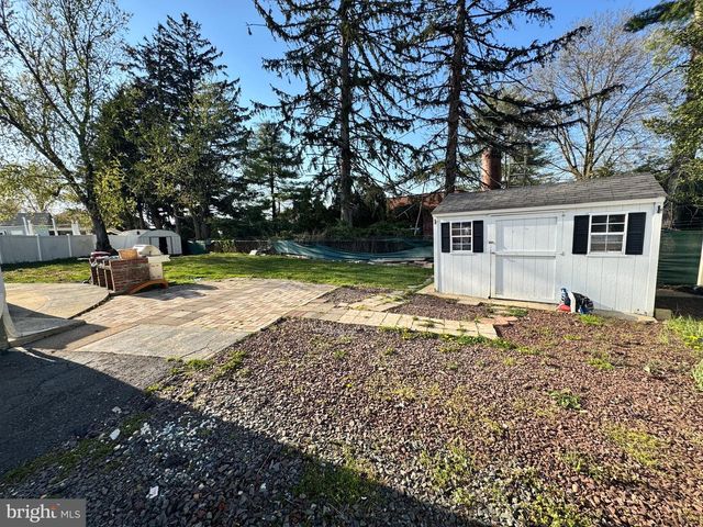 4 ROCKY BROOK CT, Hightstown, NJ 08520