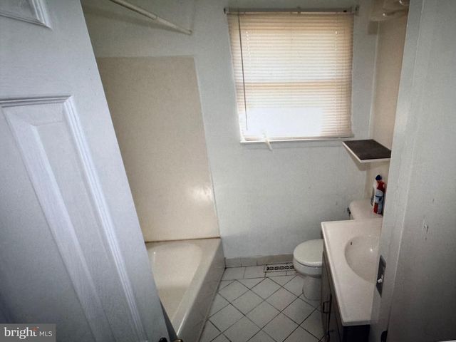 4 ROCKY BROOK CT, Hightstown, NJ 08520