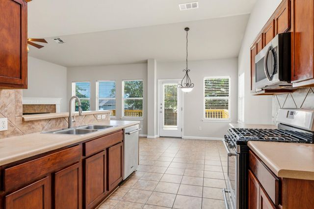 1216 Willowbrook DR, Cedar Park, TX 78613