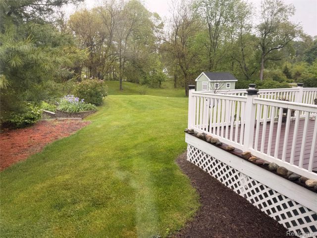 337 Lafayette Street, Manchester Village, MI 48158