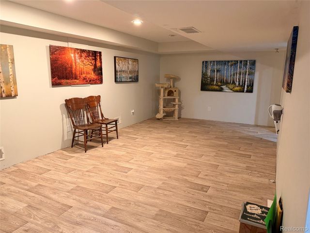 337 Lafayette Street, Manchester Village, MI 48158