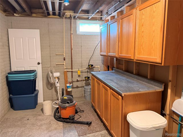 337 Lafayette Street, Manchester Village, MI 48158