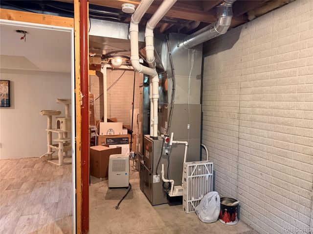 337 Lafayette Street, Manchester Village, MI 48158