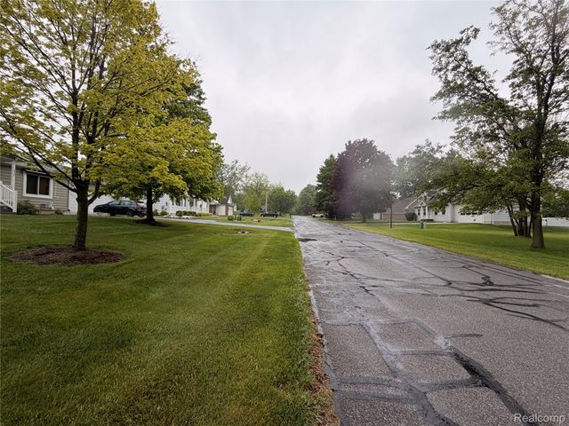 337 Lafayette Street, Manchester Village, MI 48158