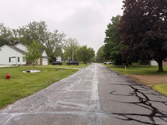 337 Lafayette Street, Manchester Village, MI 48158