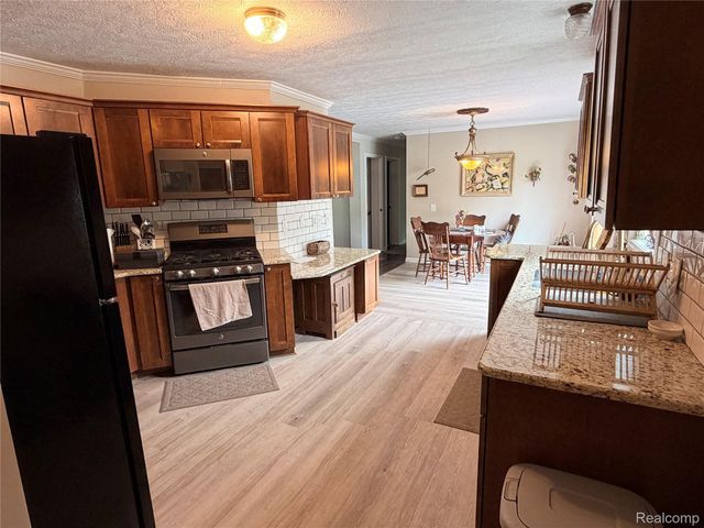 337 Lafayette Street, Manchester Village, MI 48158