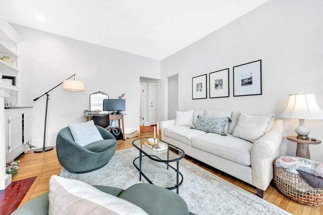 405 Marlborough St 31, Boston, MA 02115