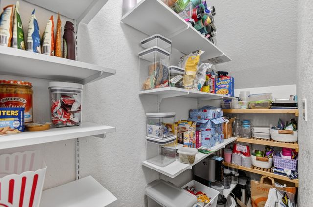 1039 Arezzo Circle, Boynton Beach, FL 33436