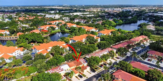 1039 Arezzo Circle, Boynton Beach, FL 33436