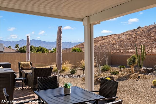 946 Overlook Lane, Mesquite, NV 89027