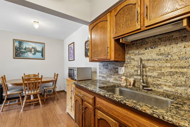 1900 50th Street 2, Des Moines, IA 50310