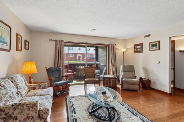 1900 50th Street 2, Des Moines, IA 50310