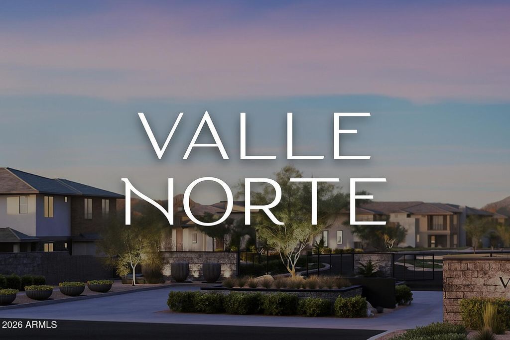 2121 W SONORAN DESERT Drive 123, Phoenix, AZ 85085