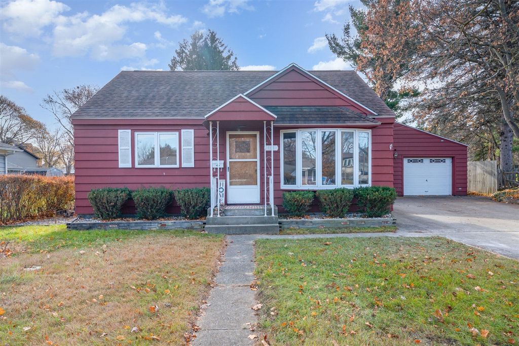 115 John R Street, Clare, MI 48617