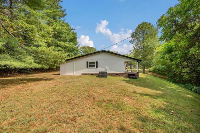 977 Weeping Willow Rd, Hendersonville, TN 37075
