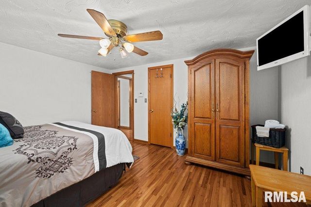 107 ORCHARD Court, Silvis, IL 61282