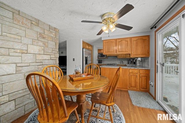 107 ORCHARD Court, Silvis, IL 61282