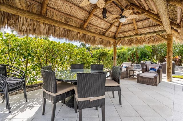 13609 Snapper LN, Naples, FL 34114