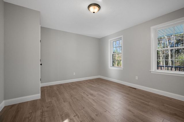 490 High Street, Rochester, MA 02770