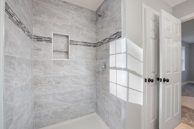 490 High Street, Rochester, MA 02770