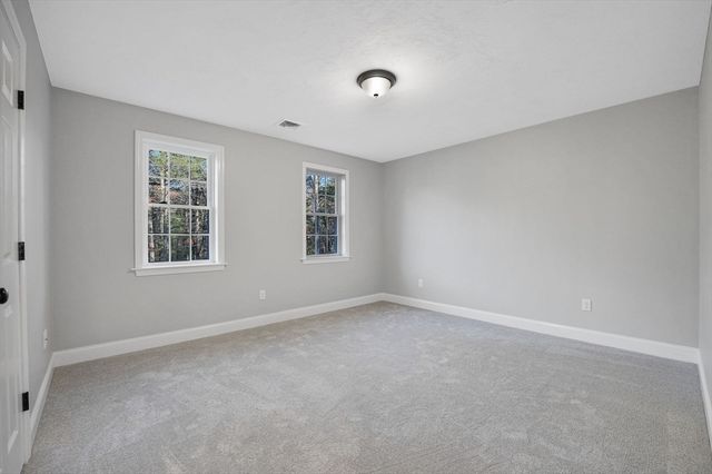 490 High Street, Rochester, MA 02770